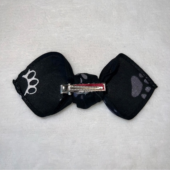 Dog Mom Black and Gray Bandana Knotted Hair Bow - Picture 8 of 11